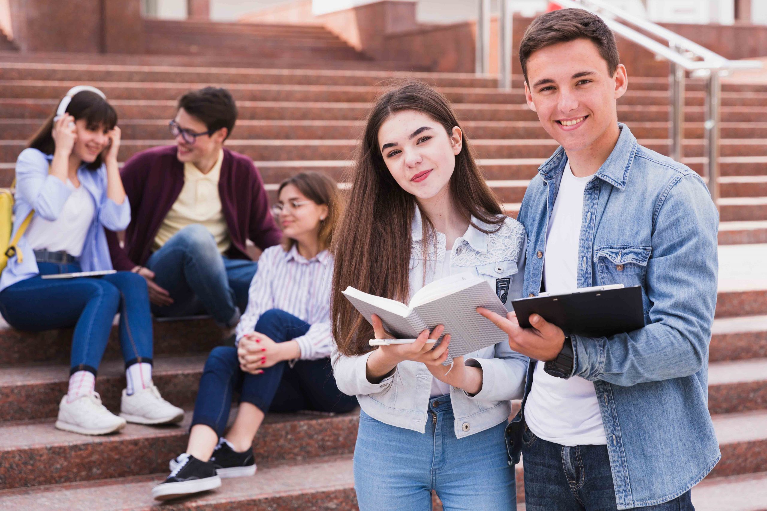 Поступит в течении. Team University Ташкент. Студенты в вузе. Поступление в вуз. Университет студенты.